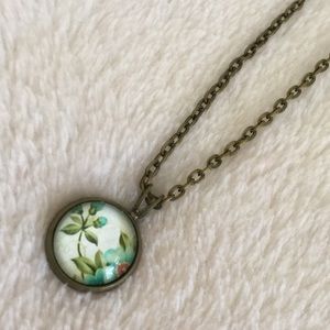 Blue Green Floral Glass Cabashon Pendant Necklace set in Antiqued Brass NWT 18”